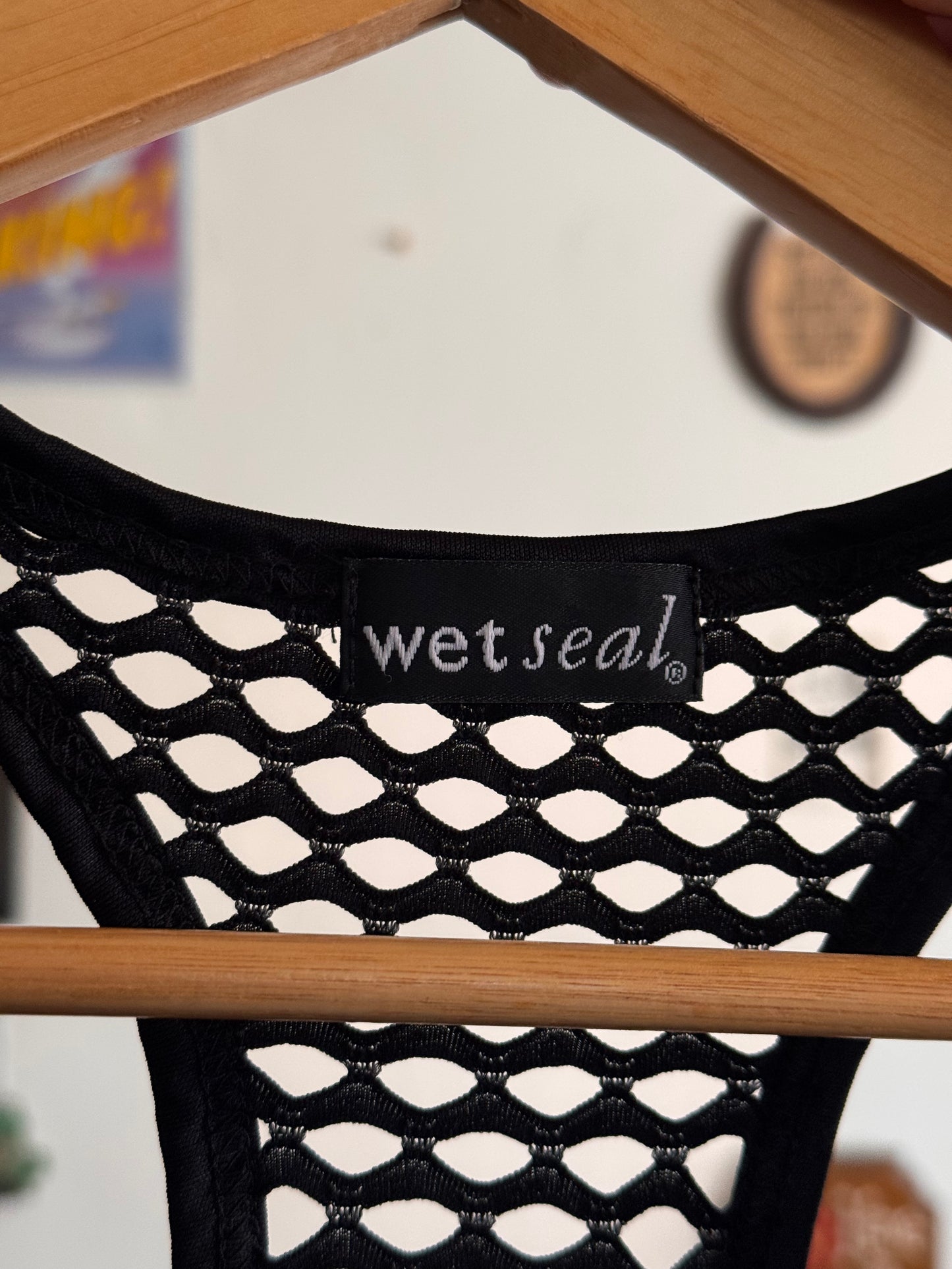 2000s Wet Seal Mesh Tank (S)